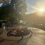 La Corniche 酒店 3*