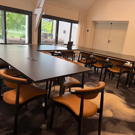 酒店 Lacorniche 3*