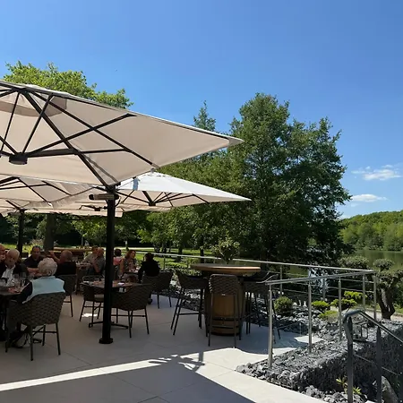 酒店 Lacorniche 孔特雷克塞维尔