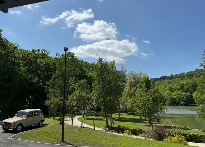 La Corniche Hotel 3*